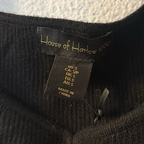 NWT House Of Harlow 1960 ribbed tank size small - Picture 3 of 6